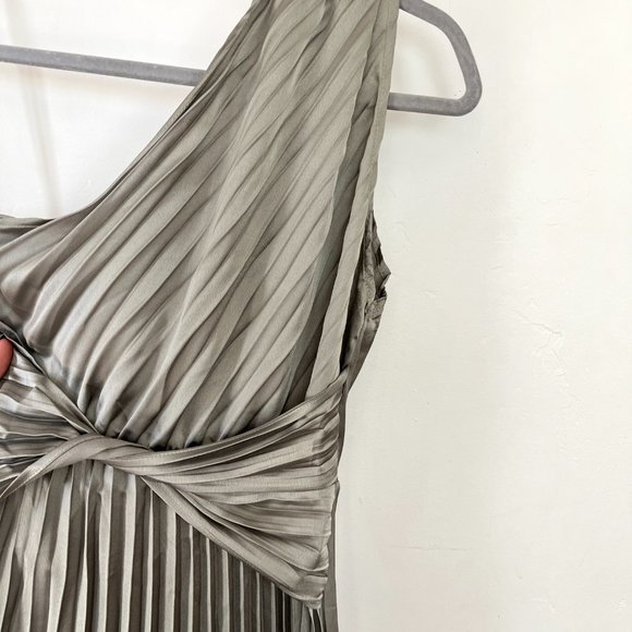 Billy J Cali One Shoulder Midi Dress, Olive, Small - Picture 6 of 7